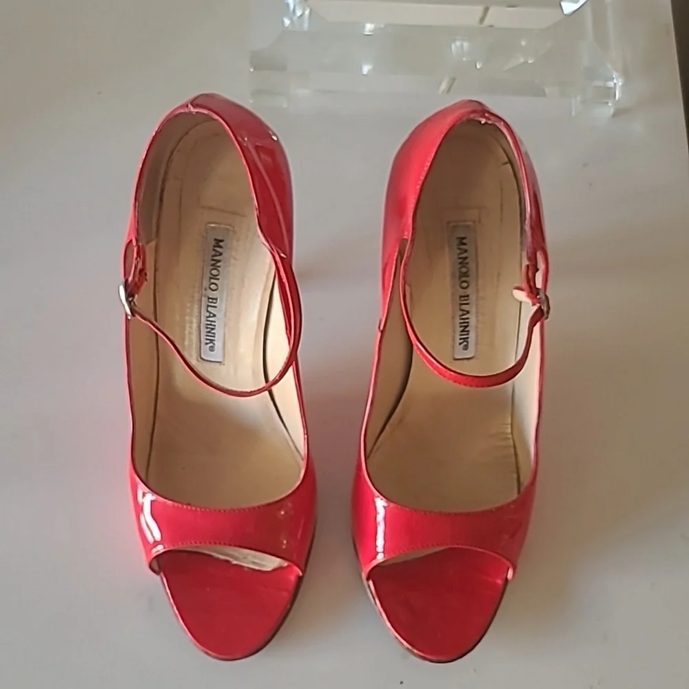 MANOLO BLAHNIK Red Heels - Picture 12 of 13